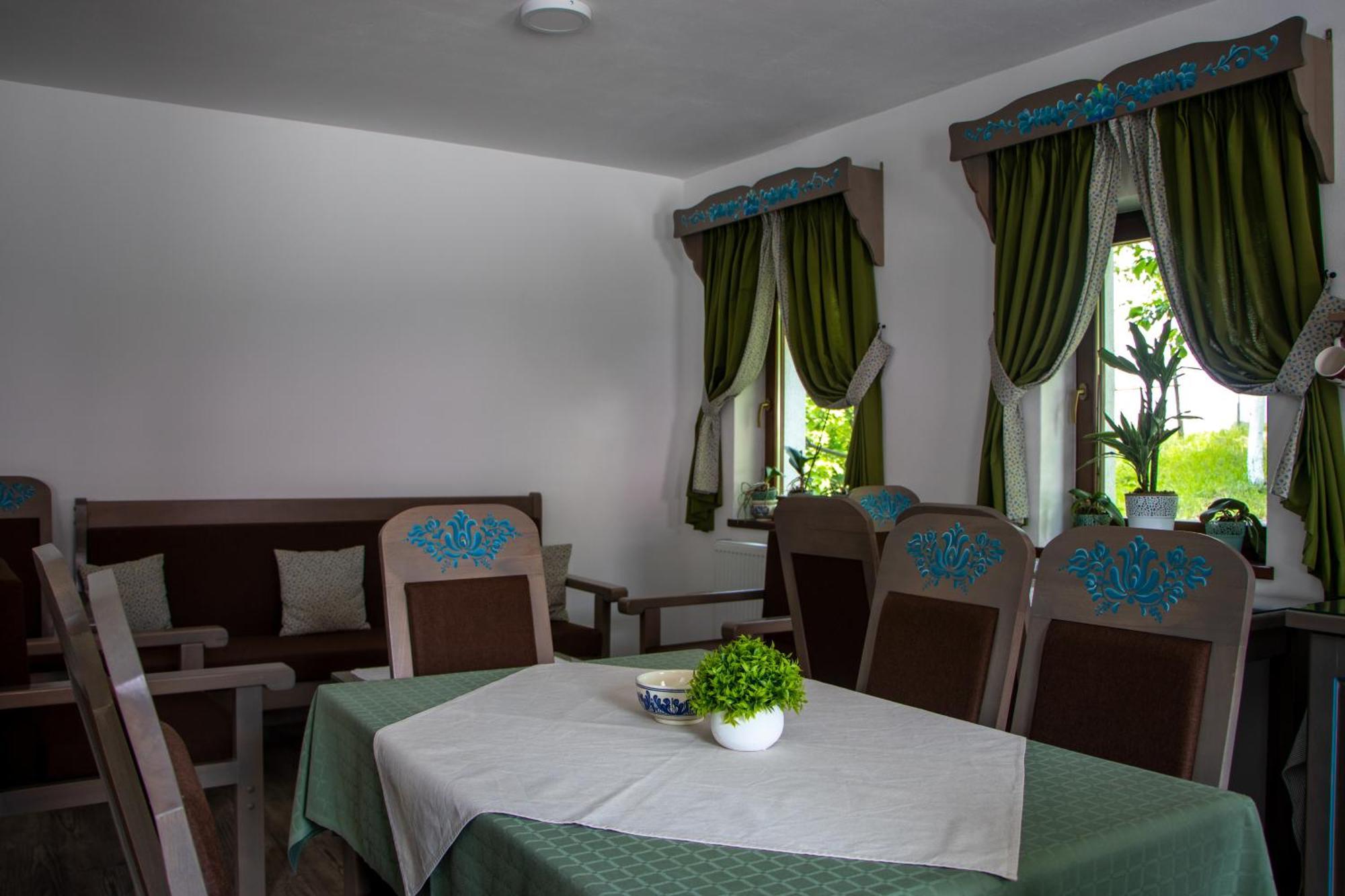 Patakmenti Panzio Spa Corund  Buitenkant foto