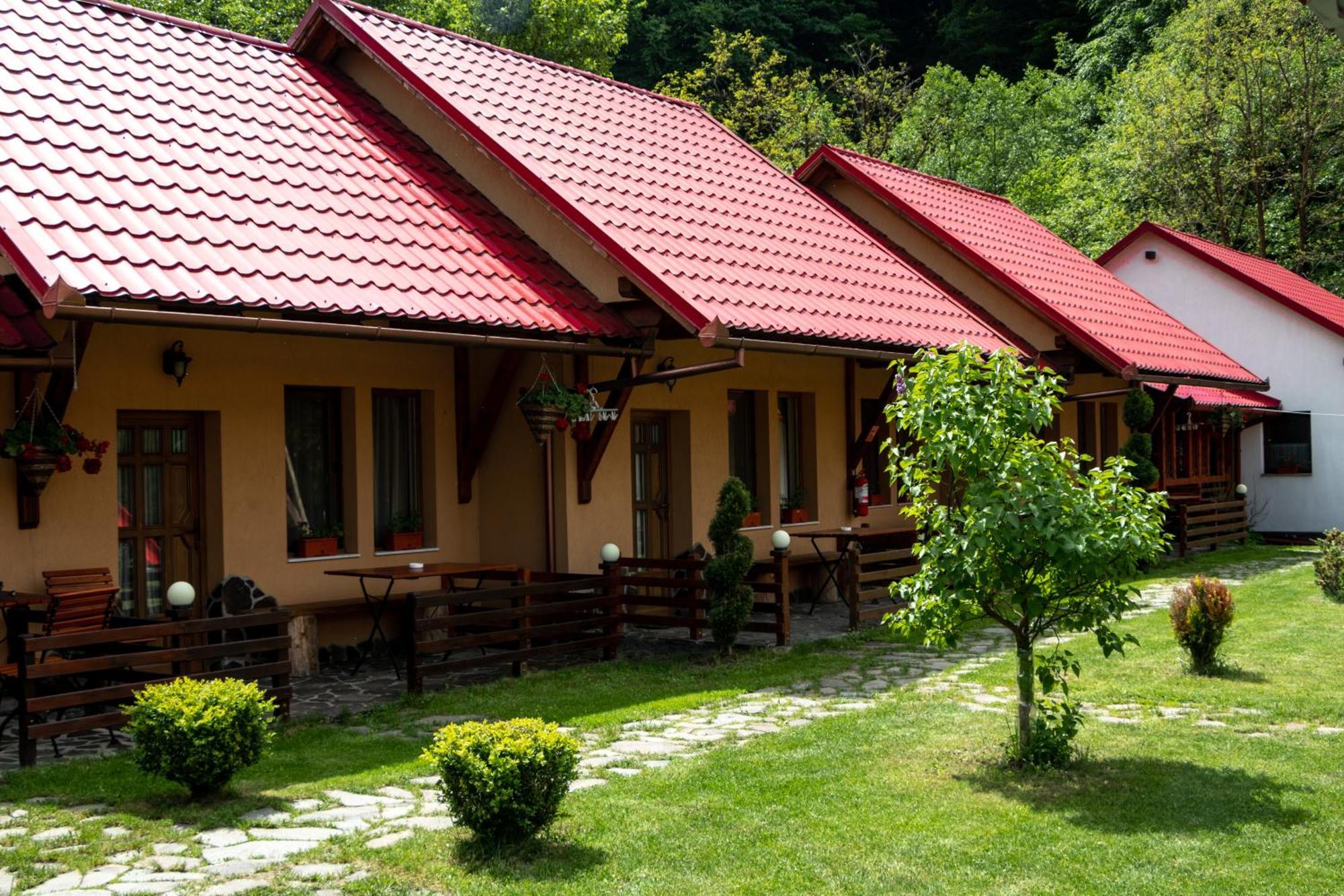 Patakmenti Panzio Spa Corund  Buitenkant foto